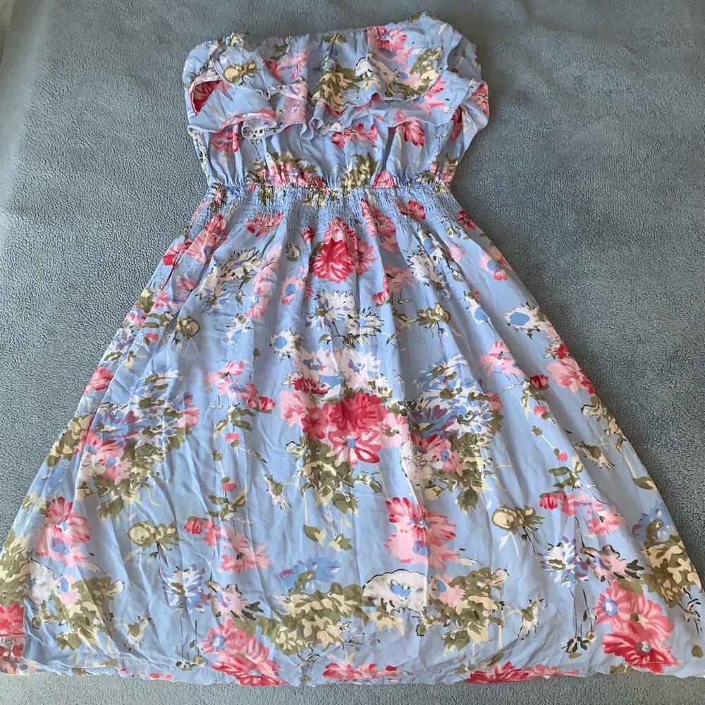 cute floral strapless mini dress